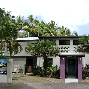 Bramston Beach Motel Motel